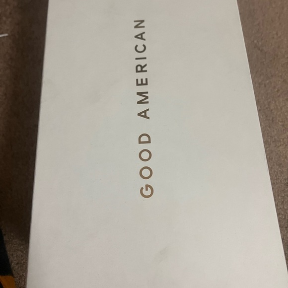 Good American Sandals - Picture 5 of 5